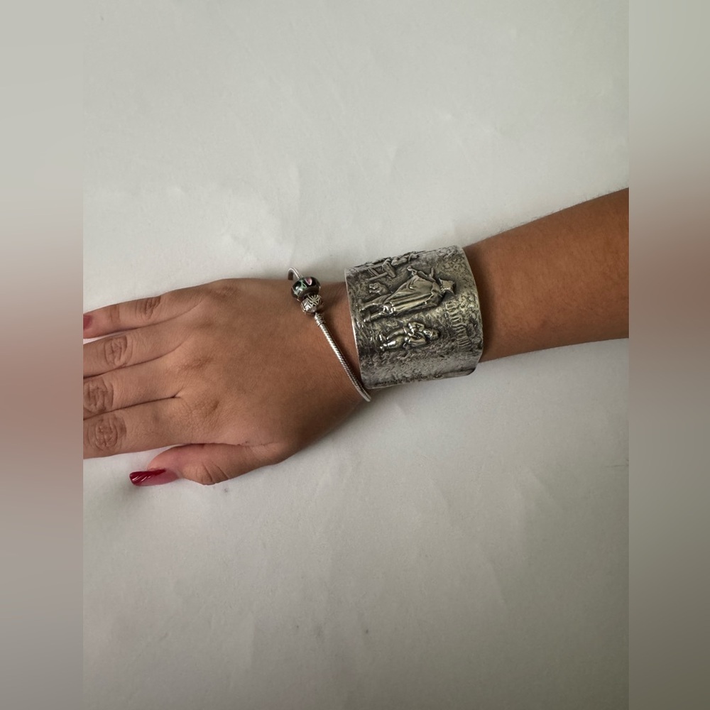 Silver plated denmark bracelet